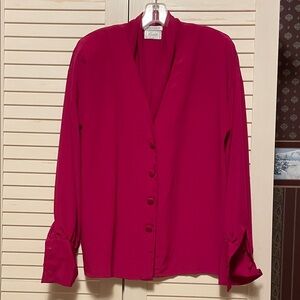 Foxcroft Women's Vibrant fuchsia pullover vintage Blouse with double front